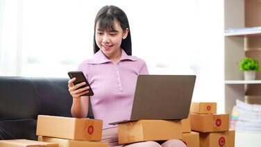 與時並進掌握年輕消費新模式
家校協力培養智醒消費新一代