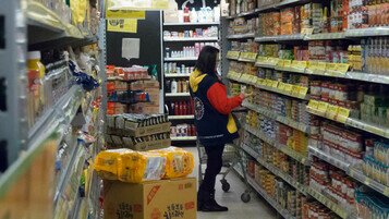 食安中心呼籲市民停止食用一款疑受沙门氏菌污染的预先包装干果果仁棒